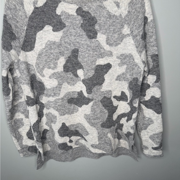 Athleta Alpaca Merino Wool Undercover Camo Sweater - Picture 6 of 11